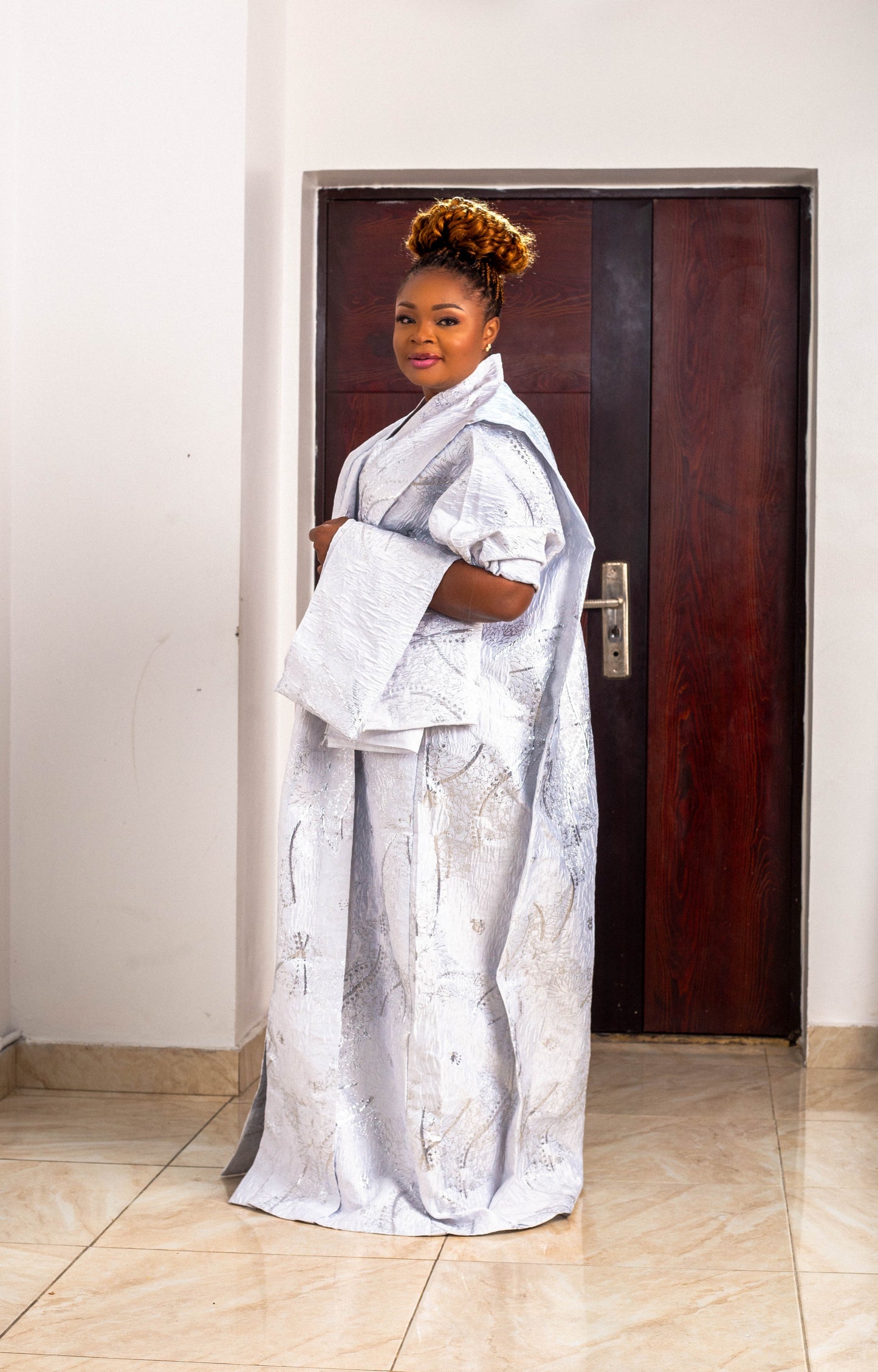 CLASSIC LONG GOWN BROCADE