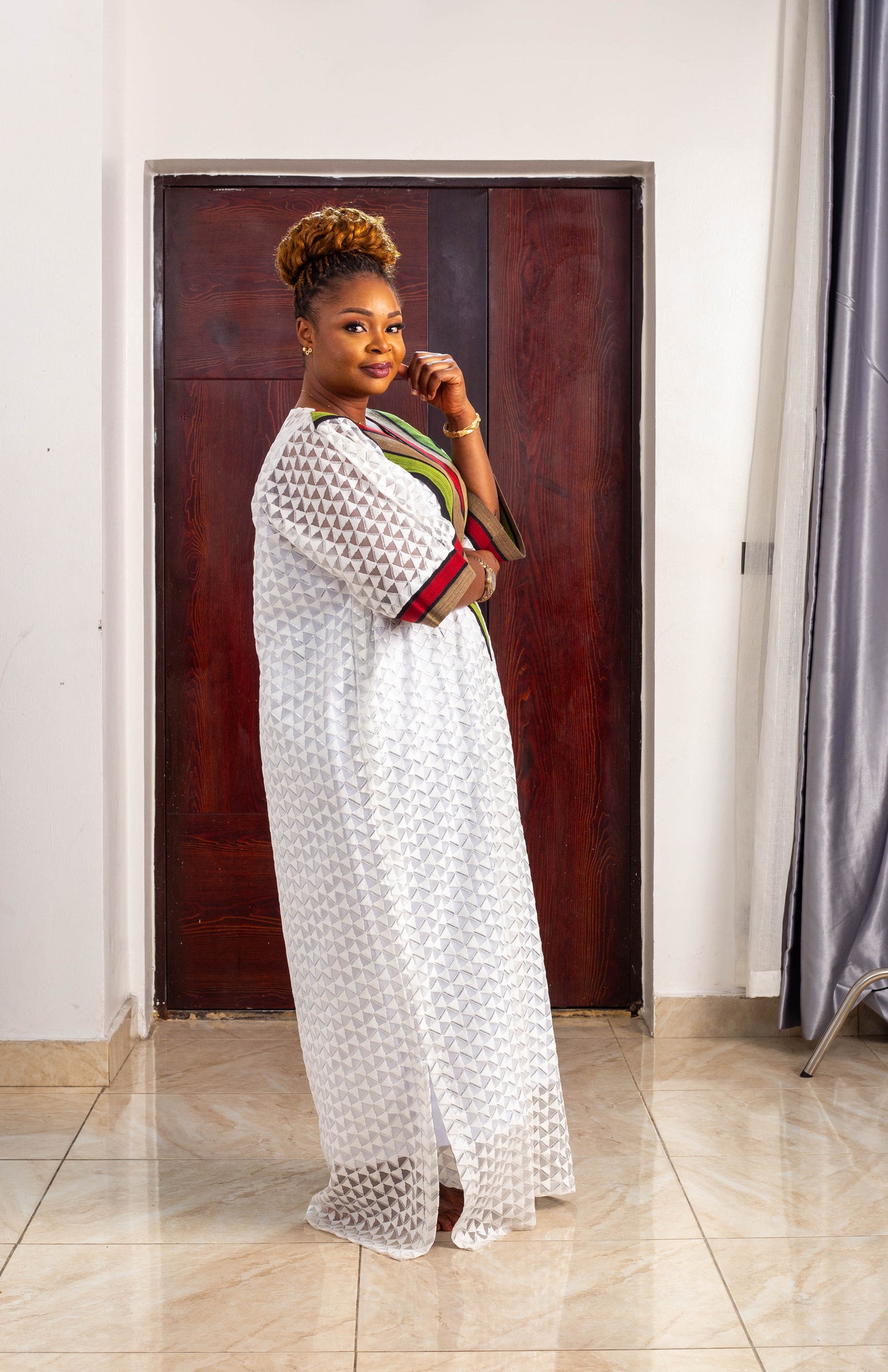 CLASSIC LONG GOWN SAMPLE LACE ASO OKE