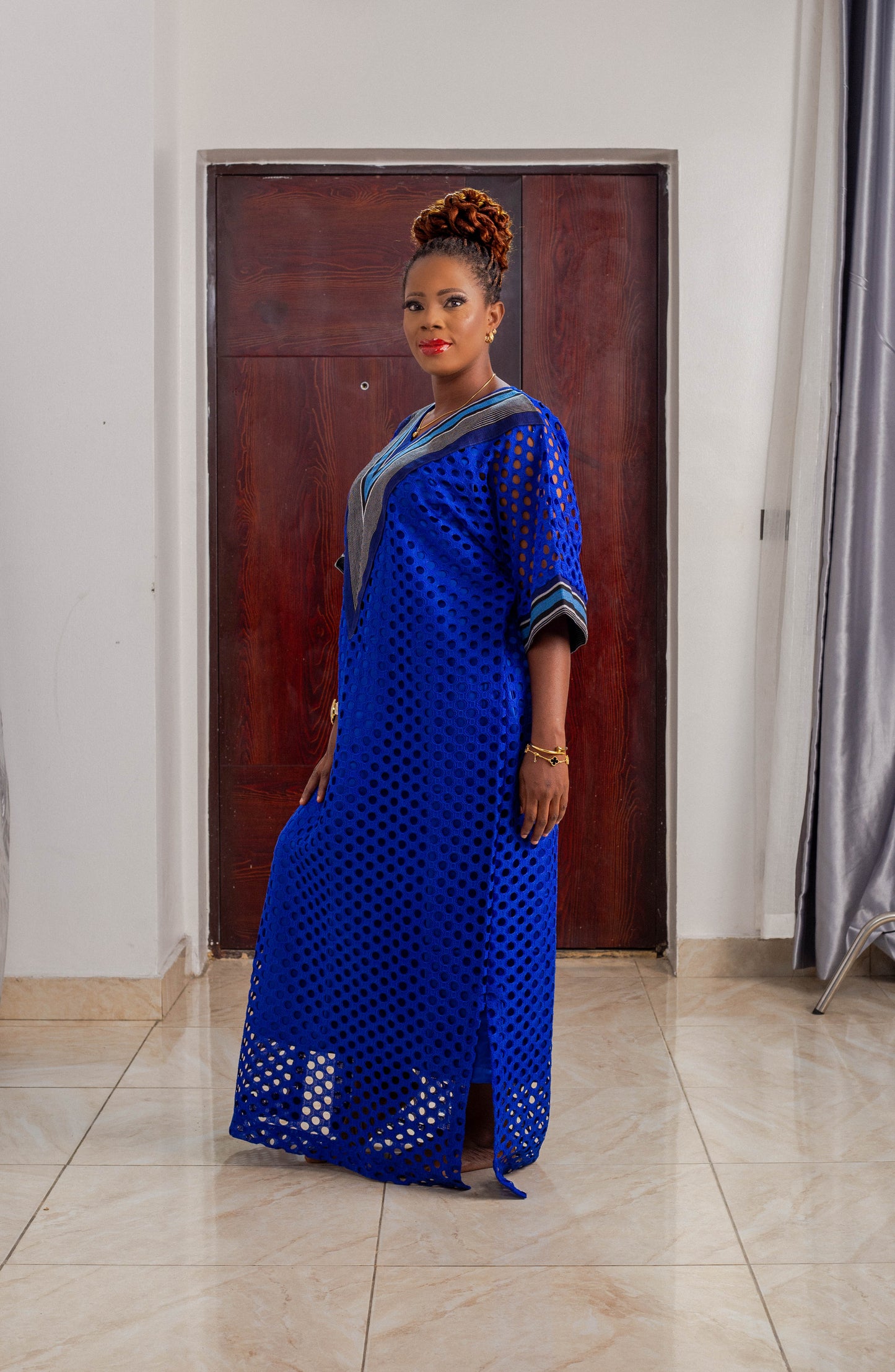 LONG GOWN SAMPLE LACE ASO OKE
