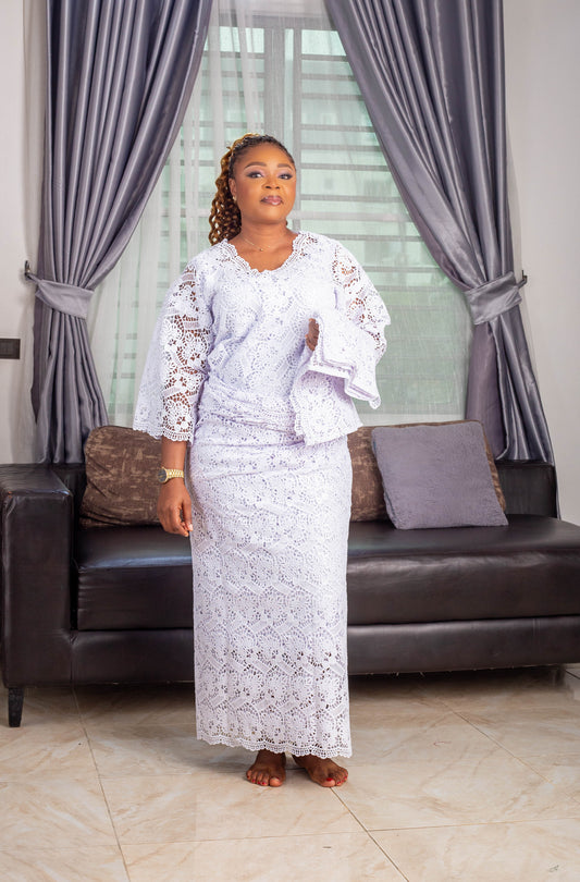 FLOWER V- NECK IRO AND BUBA LACE